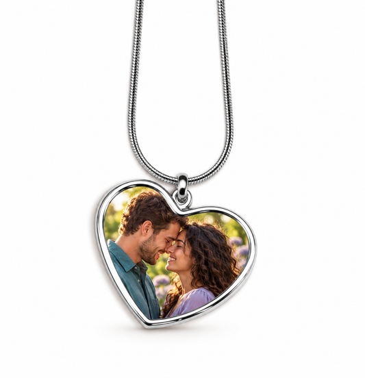 Collana personalizzata – esempio illustrativo con fotografia