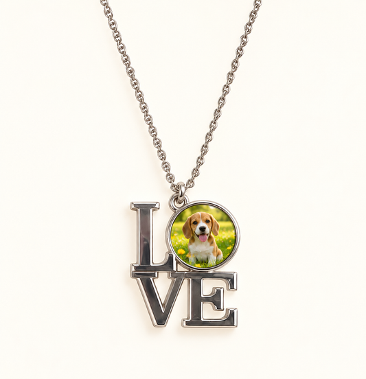 Collana Love – esempio illustrativo di personalizzazione con fotografia