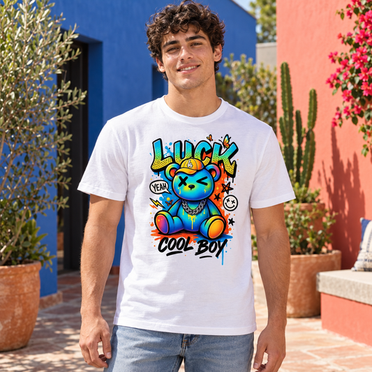 T-shirt Cool Boy – ambientazione illustrativa Manà Gadget